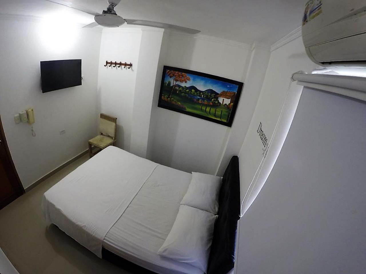 Hotel Aeromar Central Santa Marta  Buitenkant foto